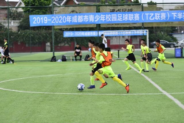 中国U18女手世锦赛创历史 张朔颜入选最佳阵容