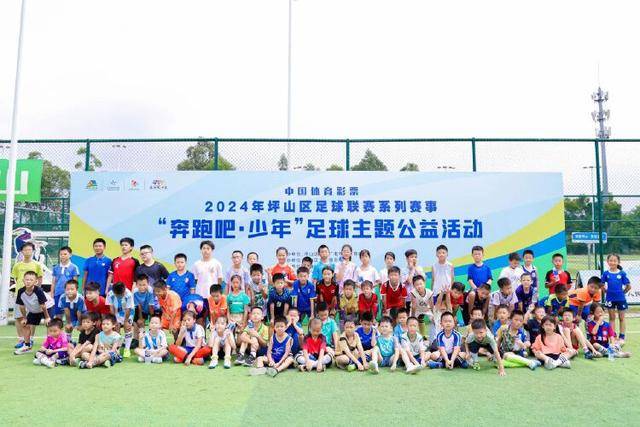 利好！胡明轩伤情恢复后已现身男篮训练，补强后场实力！