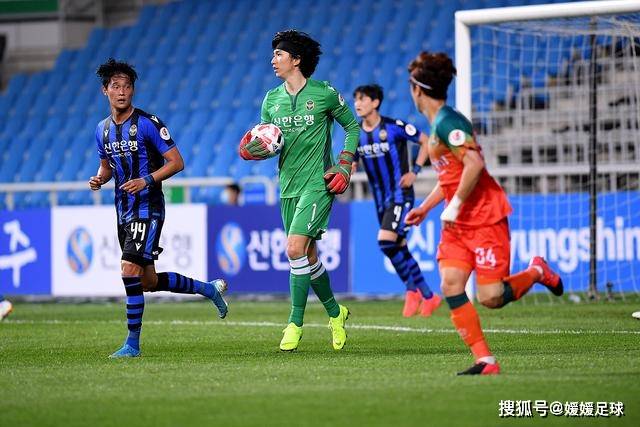 CCTV5直播，覃予萱VS日本伊藤美诚，王曼昱领衔中国女乒7将冲冠